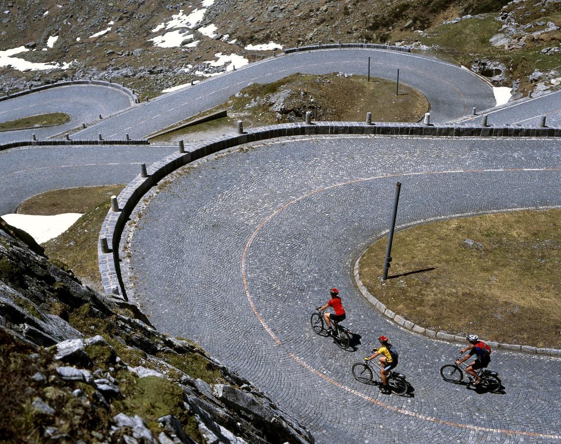 B&B Gottardo Airolo Eksteriør bilde